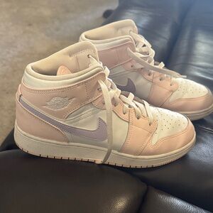 Nike Kids Sneakers in Pink and Lavender